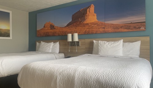 Basic Room, 2 Queen Beds, Non Smoking
