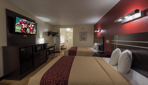 Deluxe Room, 2 Queen Beds, Non Smoking