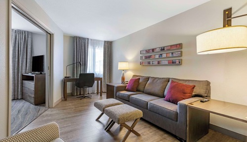 Suite, 2 Double Beds, Living Room, Wet Bar, Patio, Non-Smoking
