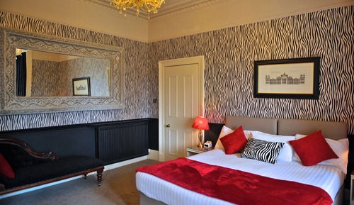 Clan Family Rooms