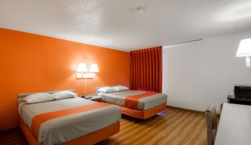 Standard Room, 2 Double Beds, Non Smoking