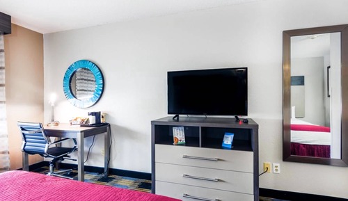 Room, 2 Queen Beds, Non Smoking