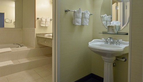 Standard Room, 2 Double Beds