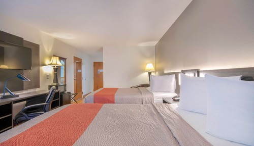 Standard Room, 2 Queen Beds, Non Smoking