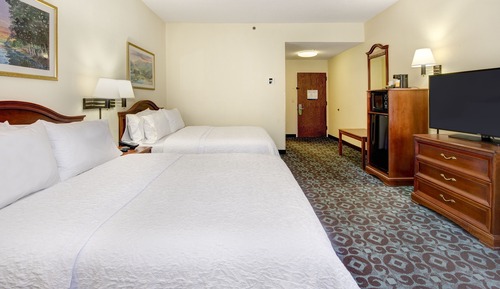 Room, 2 Queen Beds, Accessible, Non Smoking