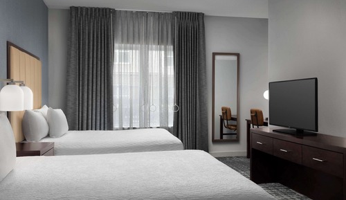Standard Suite, 2 Queen Beds, Accessible, Non Smoking