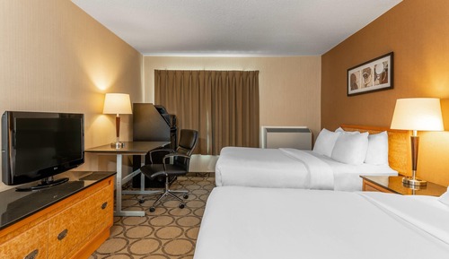 Room, 2 Queen Beds, Non Smoking