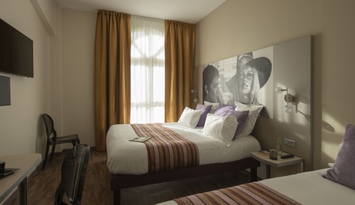 Superior Triple Room