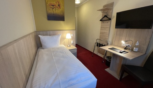 Economy Single Room, 1 Twin Bed, Courtyard View