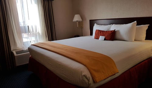 Suite, 1 King Bed with Sofa bed (Master Suite)