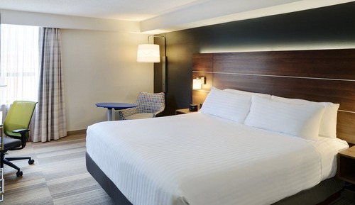Standard Room, 1 King Bed