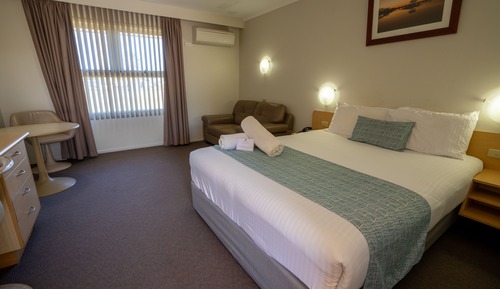 Executive King Room