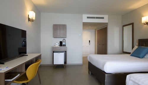 Deluxe room, oceanfront (La Belle Alliance)