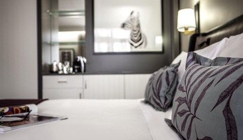AVANI Room