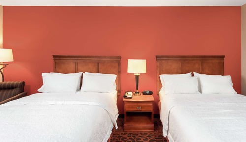 Two queen beds non smoking