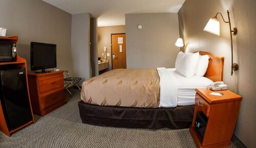 Standard Room, 1 King Bed, Non Smoking