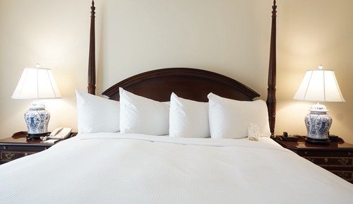 Superior Room, 1 King Bed