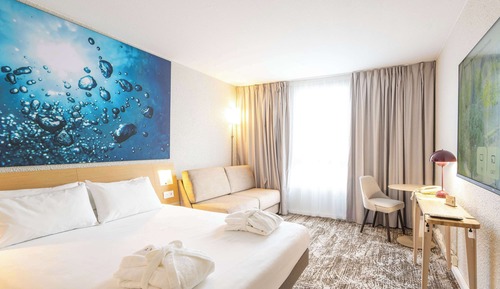 Executive Room, 1 Double Bed with Sofa bed