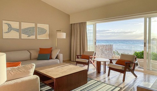 Grand Villa Master Suite Ocean Front