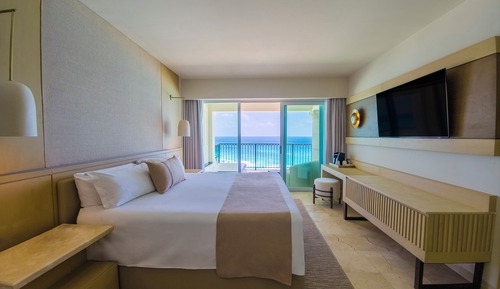 Master Suite Ocean Front