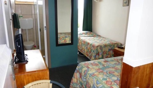 Economy Room (Twin)