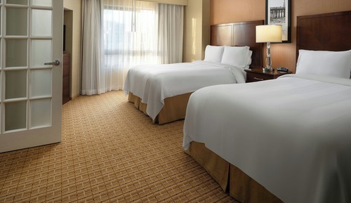 Suite, 1 Bedroom (Mobility/Hearing Accessible, Tub)