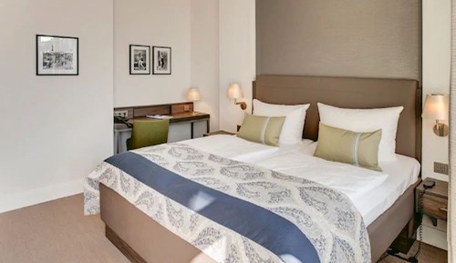 Comfort Double Room, Partial Ocean View
