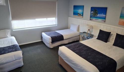 Classic Quadruple Room