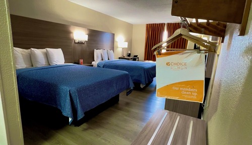 Standard Room, 2 Queen Beds, Non Smoking