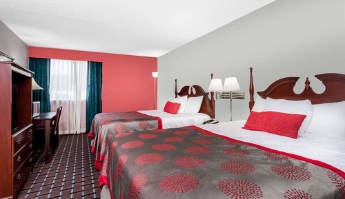 Room, 2 Queen Beds, Non Smoking