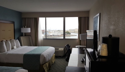 Room, 1 King Bed, Non Smoking, City View