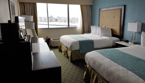 Room, 2 Queen Beds, Non Smoking, City View