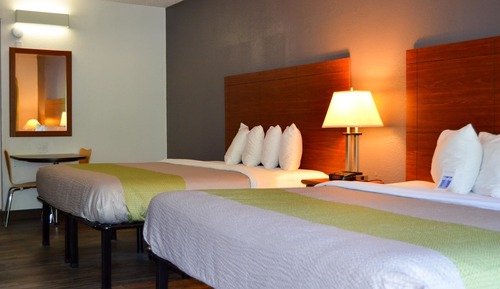 Standard Room, Multiple Beds, Non Smoking, Kitchenette
