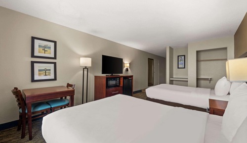 Standard Room, 2 Double Beds, Non Smoking (Dune View)