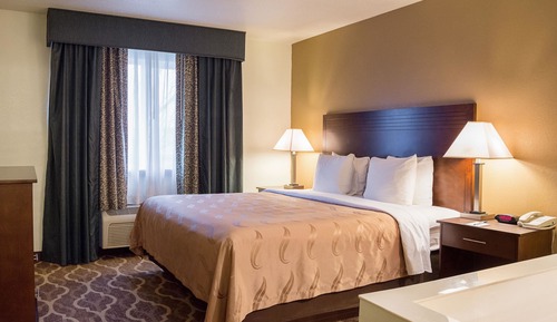 Standard Room, 1 Queen Bed, Non Smoking