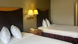 Deluxe Room, 2 Double Beds, Non Smoking, Refrigerator & Microwave