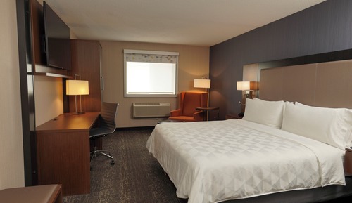 Standard Room, 1 King Bed