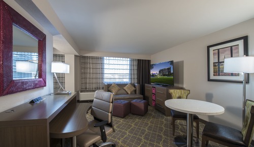 Junior Suite, 1 King Bed, Non Smoking