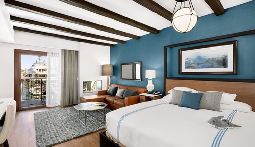 Waterfront Fireplace Junior Suite