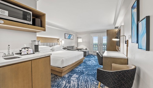 Premium Room, 1 King Bed
