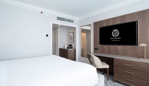 Premium Room, 1 King Bed