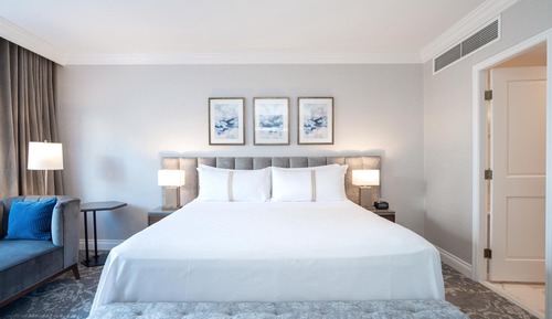 Grand Suite, 1 King Bed (Sofa bed, Wet Bar)