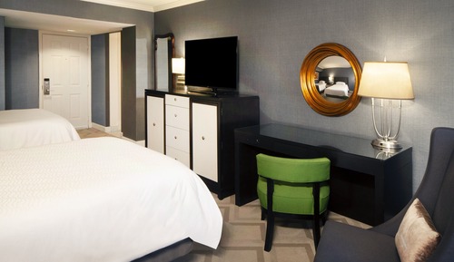 Deluxe Room, 2 Double Beds, Accessible (Roll-in Shower)