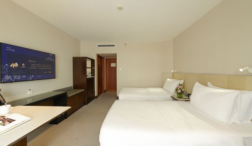 Jinling Tower Classic Deluxe Room(Twin)