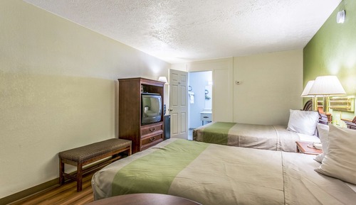Room, 2 Double Beds, Accessible, Non Smoking (Roll in Shower)