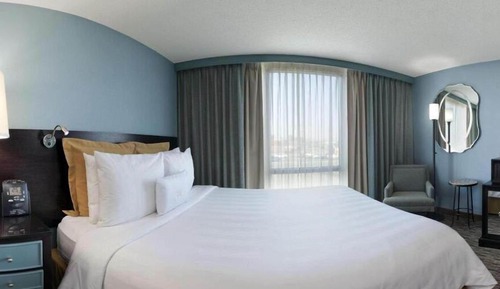 Premium Room, 1 King Bed