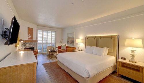 Room, 1 King Bed, Fireplace