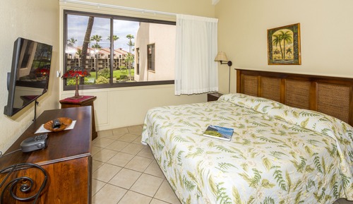 Deluxe Condo, 3 Bedrooms