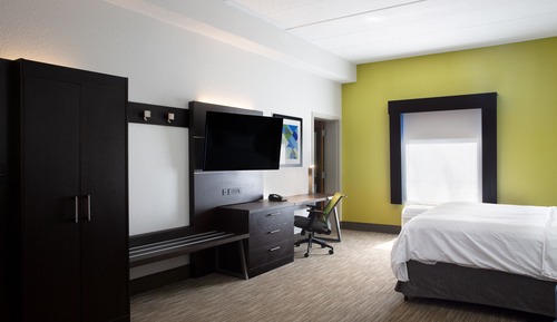 Standard Room, 1 King Bed with Sofa bed