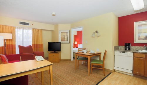 Studio, 1 Queen Bed with Sofa bed, Non Smoking